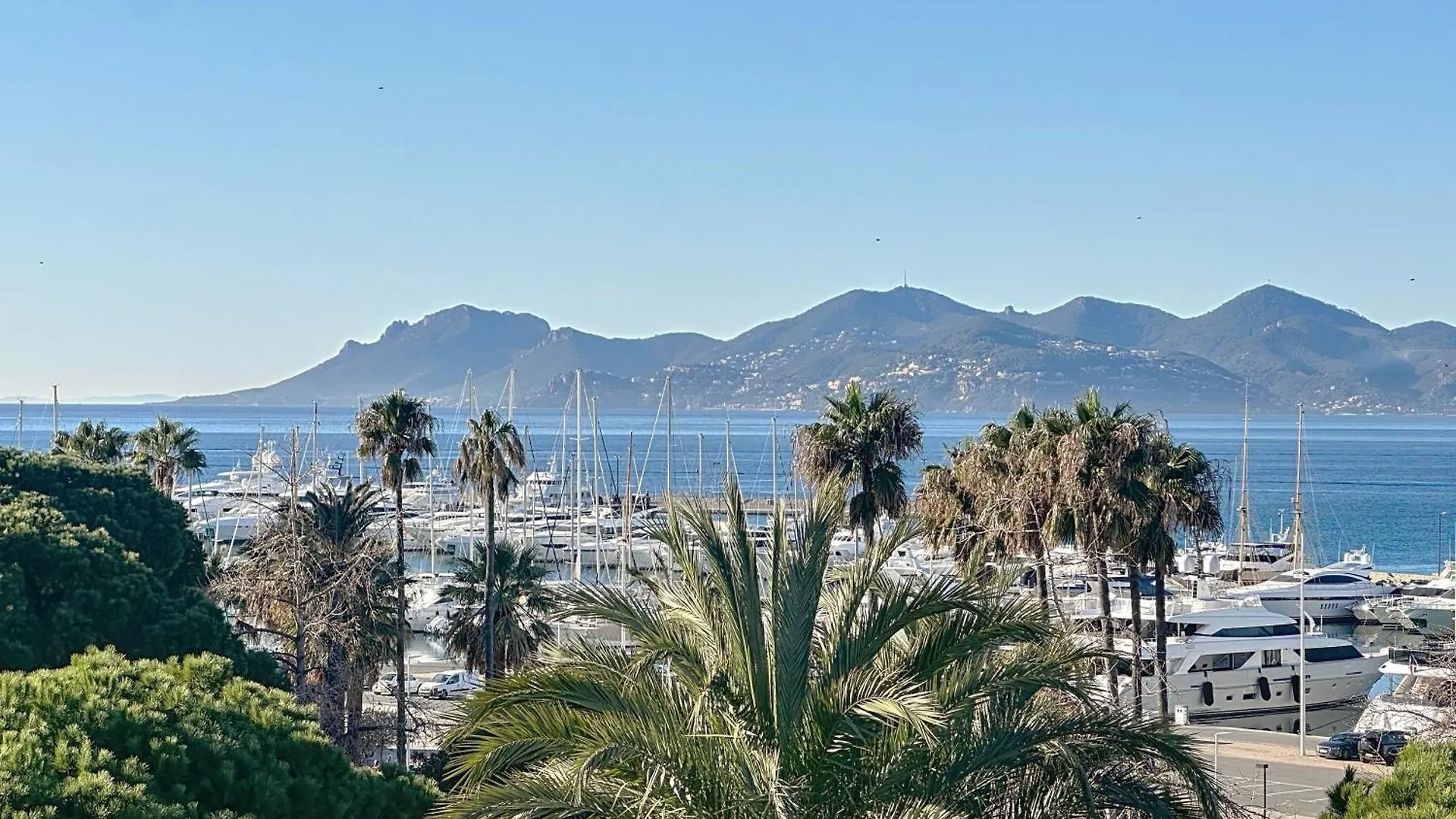 39M2 Croisette, Terrasse, Vue Mer, Garage Cannes France