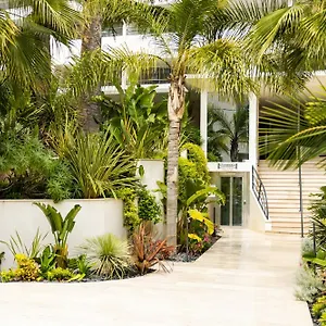 Staybridge - Centre By Ihg Cannes